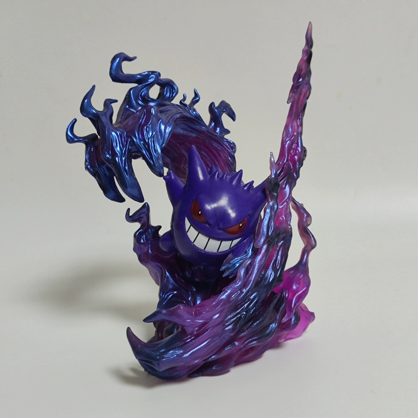 USA- Clawed Figure-0128