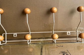 Australia-Wood Color Hooks-1128