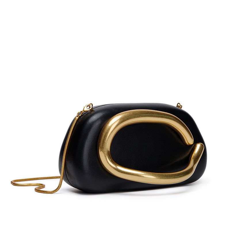 Canada-Black Bag-0409