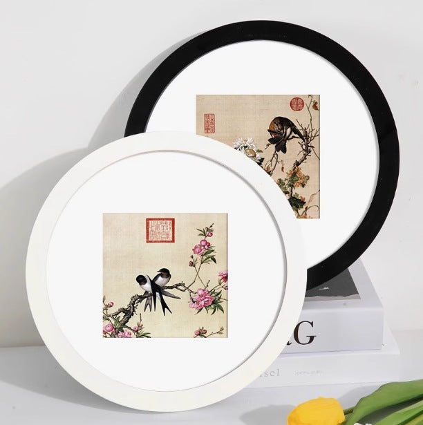 Round Wall Photo Frame — Wood